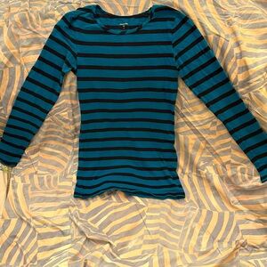 Garnet Hill women’s XS blue and black striped long-sleeved T-shirt